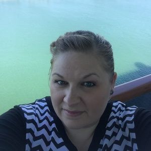 Meet your Posher, Veronica